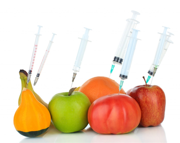 Sanayileşme ve gelişen şartların getirdiği şartlar sonucunda zirai ürünlerin üretim ve korunmasında birçok kimyasal madde kullanılmaya başlandı Bunların başında ise hormonlar gelmektedir Hormonlar bitkilerin gelişmesini düzenleyen maddeler olup bitkilerin bünyesinde doğal olarak üretildiği gibi sentetik olarak da elde edilebilmektedir Hormonlar uygun bir şekilde kullanıldıklarında verimi ve kaliteyi yükseltirken bitkilerin hastalık ve zararlılara karşı dayanıklılığını arttırmaktadır Hormonların kullanımında aslında çok dikkatli olmak gerekmektedir Doğru zamanda uygulanmama ve aşırı doz kullanımı bazı olumsuzluklara yol açabilmektedir Bu nedenle oldukça kontrollü uygulanmalıdır