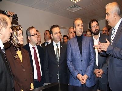 Bakan Eker Tomoterapi Cihazının Açılışını Yaptı