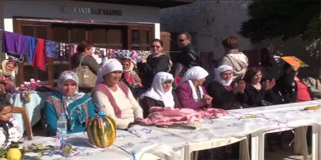 Çiftçiler Yerel Tohumlarını Takas Etti