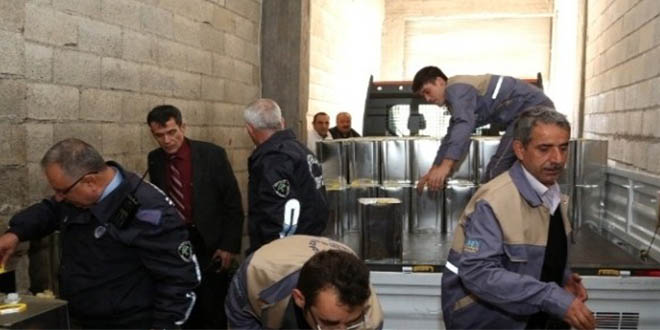 Şehitkamil de 450 Teneke Sahte Zeytin Yağı Ele Geçirildi