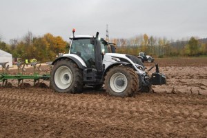 Valtra Traktör tarım sektöründe uzay çağını başlattı