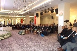 Ateş Yanığı Armutları Tehdit Ediyor