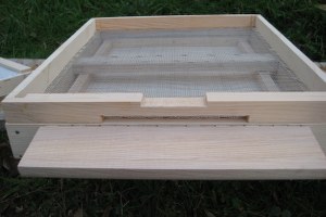 Çankırı da Polen Tuzaklı Kovan Altlığı Projesi