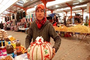 Pazarda Satılan Bal Kabağından Altın Çıkıyor