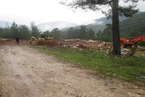 Finike Kapıçay Göleti nde Çalışmalara Başlandı