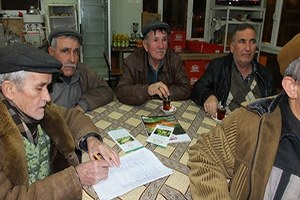 Burhaniye de Çiftçiler Sözleşmeli Ekim Yapacak