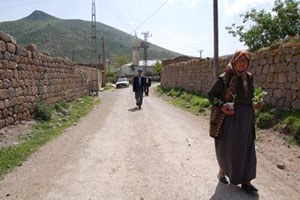 Sit Alanı Mağduru Köylüler Taşınıyor