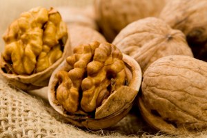 Cevizi Taneyle Satıyorlar