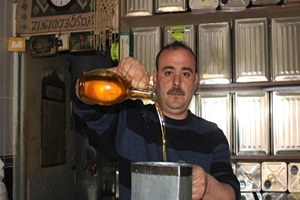 Zeytinyağı Fiyatı Geçen Yıla Oranla Yüzde 40 Arttı