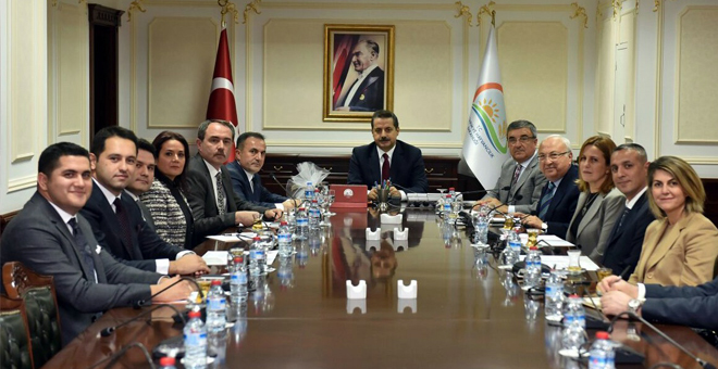 Turunçgil Üreticileri Bakan Çelik ten Destek İstedi