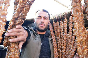 İhtiyacı İçin Ürettiği Cevizli Sucuğun İhracatını Yapmaya Başladı