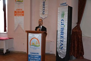 Aşırı Gübreleme Hem Cebe Hemde Toprağa Zarar Veriyor