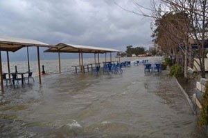 Fırtına Yağmur Köyceğiz de Hayatı Felç Etti