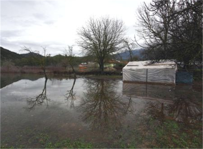 Fethiye de Tarım Arazileri ve Bazı Evleri Su Bastı