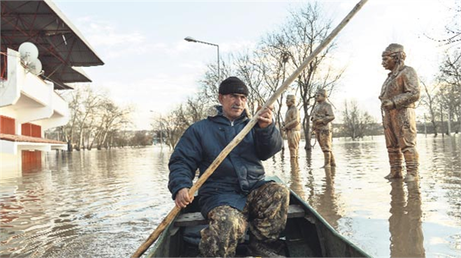 Karaağaç a tek ulaşım havayolu