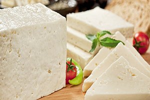 Peynire tuz yağ ve etiket ayarı