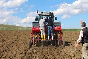 Yozgat ta Deneme Nohut Ekimi Yapıldı