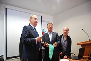 Malkara da 68 Çiftçiye Kurayla 680 İthal İnek Dağıtıldı