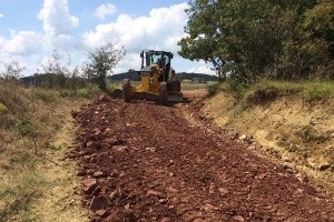İzmit Belediyesi nden Köylerde Yol Çalışması