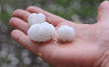 Mevsimsiz Dolu Yağışı Büyük Zarar Verdi