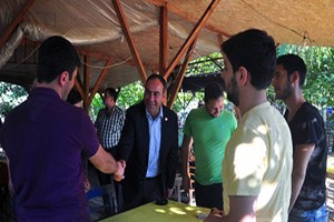 Çukurova Çiftçisi Üvey Evlat Muamelesi Görüyor