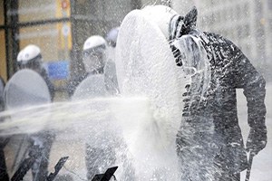 İspanya da Süt Fiyatı Protestosu