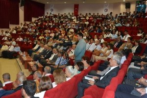 11 Tarla Bitkileri Kongresi Düzenlendi