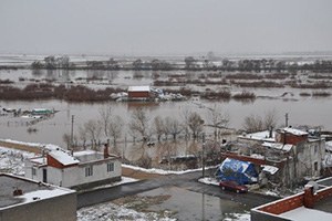 Karacebey de Tarım Alanları Sular Altında