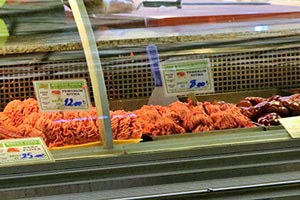 Belediyeye 100 Metre Mesafede 8 Liralık Yasak Kıyma