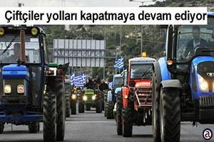 Yunanistan da Çiftçiler Yolları Kapatmaya Devam Ediyor