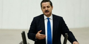 Bakan Çelik Gençlere Müjdeyi Verdi