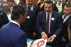 Faruk Çelik ten Vodafone Akıllı Köy e Tebrik