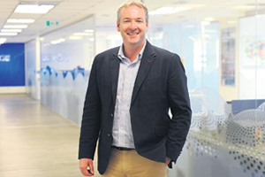 Komili Amerikalılara Satılıyor