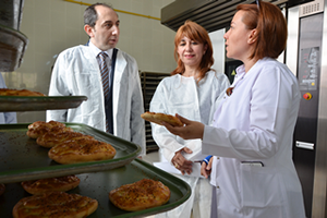 Kendi Ekmeğini Üreten Üniversite İsrafın Önüne Geçti