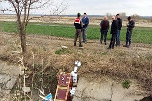 Tarım Kooperatifinden Çalınan Para Kasası Su Kanalında Bulundu