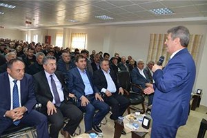 Kayseri Şeker den Bir Günde Bin Çiftçiye Pancarda Şeker Oranını Artırma Eğitimi