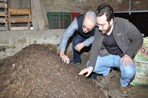 Solucan Gübresi Üretmeyi Akademik Kariyere Tercih Etti