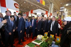 Şimşek Ve Çelik den Büyükşehir in Tarımsal Projelerine Övgü