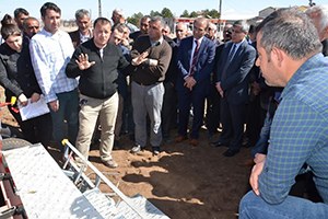 Çiftçilere Aspir Ekimi Hakkında Bilgi Verildi