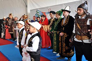 Türk Dünyası Tarım Fuarı Türkülerle Açıldı