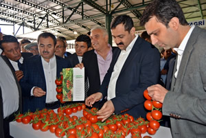 De Myra Tarım Fuarı Çiftçilere Kapılarını Açtı