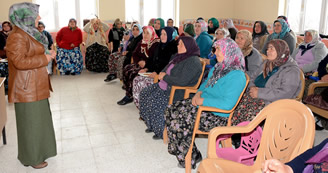 Aksaray da Kadın Çobanlar Yetişiyor