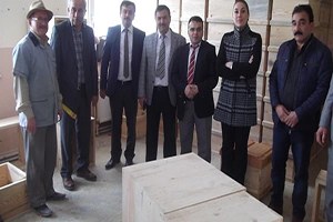 Arı Kovanları İncelendi