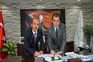 AKAKP Kars ta Protokol İmzaladı