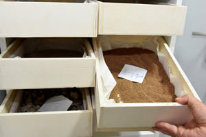 Tarım Laboratuvarı ndan 827 Analiz