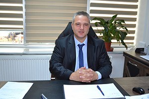 Salihli de Kuzu ve Oğlaklara Küpeleme İşlemi