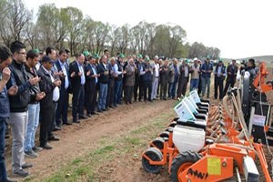 Kayseri Şeker in Toprak Analizleri Çiftçinin Yüzünü Güldürdü