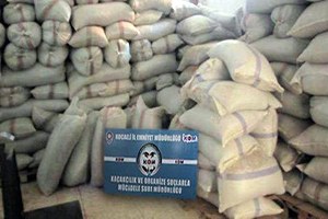 Kocaeli de 139 Ton Kaçak Çay Ele Geçirildi