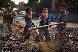 Masumluğun Utanç Verici Boyutu Çocuk İşçiliği