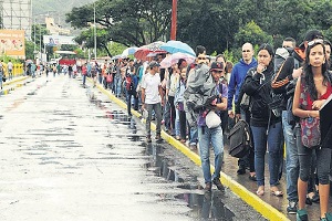 Açlık Sınıra Dayandı